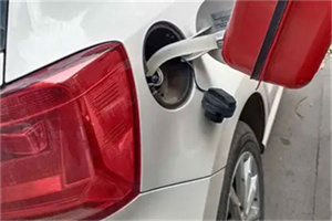 左权24小时救援车收费标准